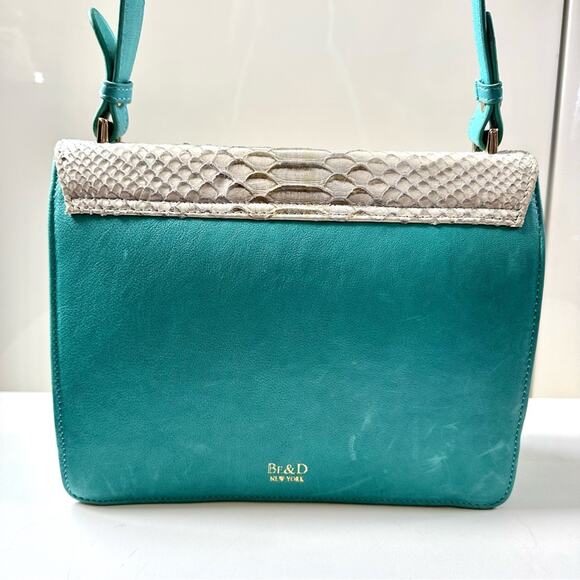 Be&D Turquoise Studded Gold  Hardware Textured Snakeskin Shoulder Handbag - Picture 13 of 15